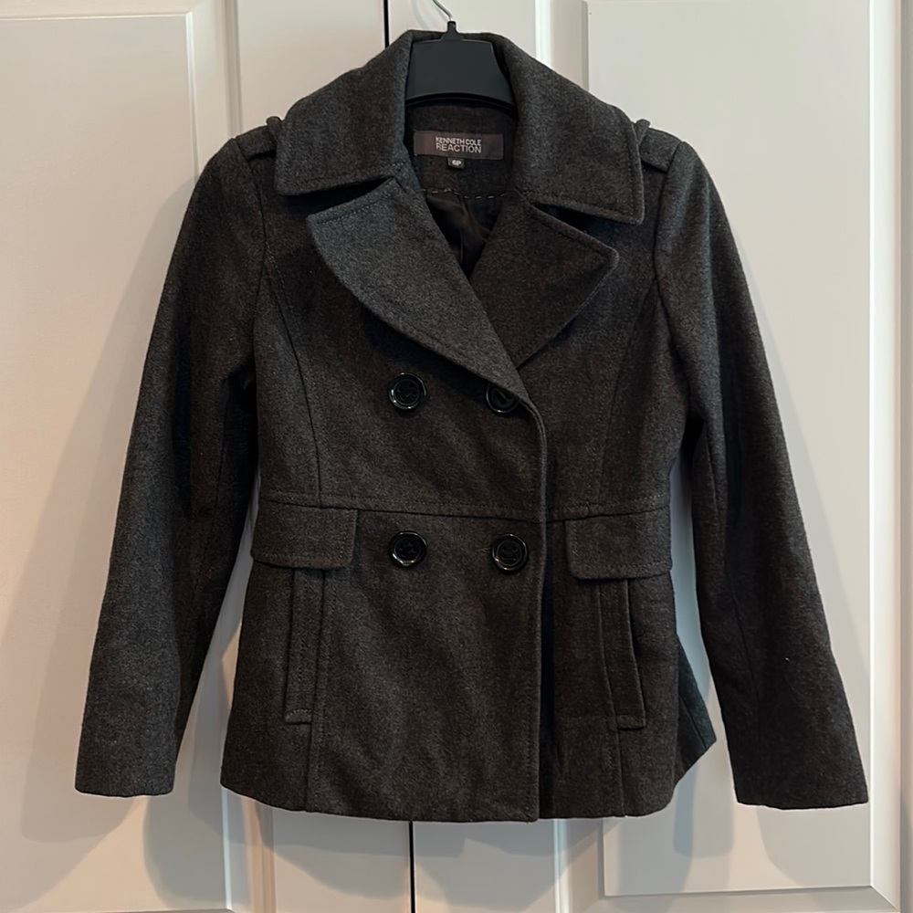 Kenneth Cole Reaction Size 6P Coat